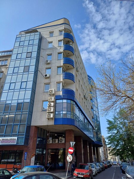 Batistei 4 camere bloc nou